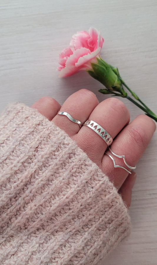 Heart Band Adjustable Ring