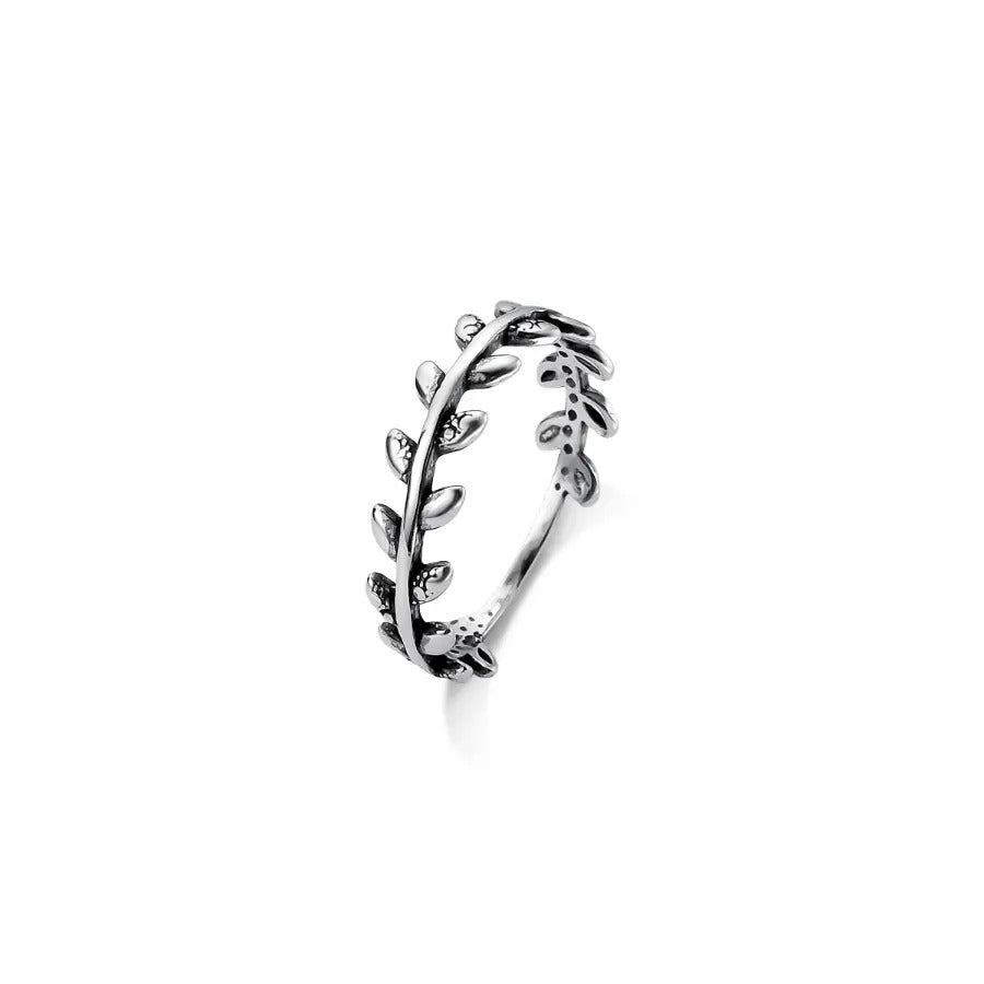 Silver Leaf Ring