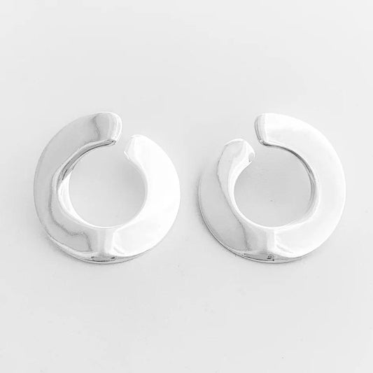 The Circle Stud Earring