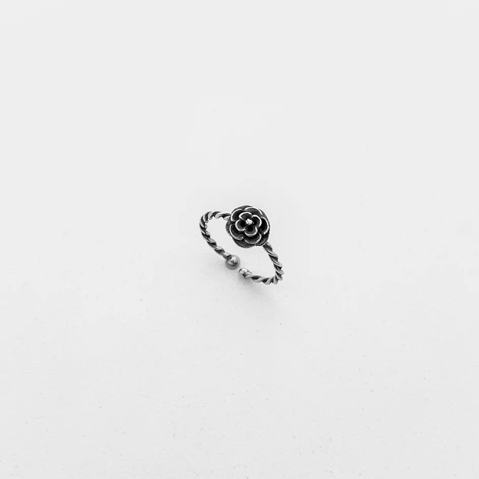 Oxidized Rose Knuckle Ring