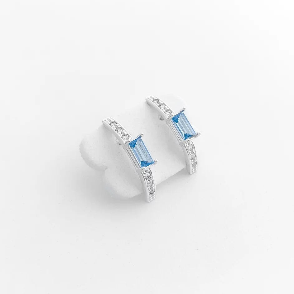 Blue Sparkling Curved Earring